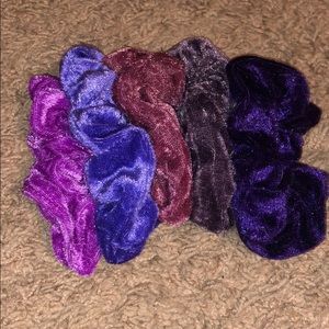 Purple pack of scrunchies